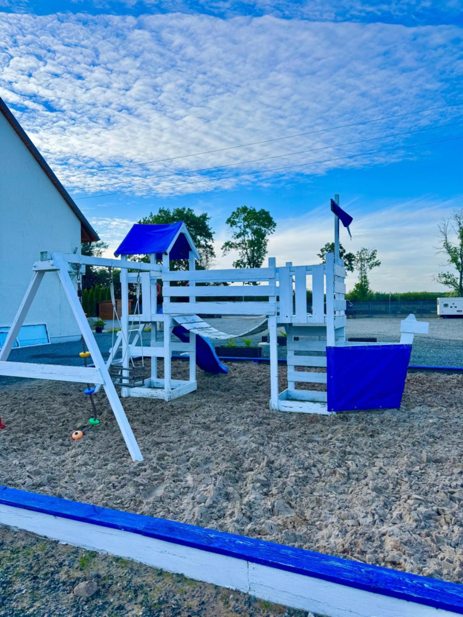 Lodge Zakatek Baltyku - Nad Morzem I Jeziorem Jezierzany